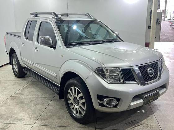 NISSAN FRONTIER 2.5 SL 4X4 CD TURBO ELETRONIC DIESEL 4P AUTOMÁTICO NISSAN FRONTIER 2.5 SL 4X4 CD TURBO ELETRONIC DIESEL 4P AUTOMÁTICO